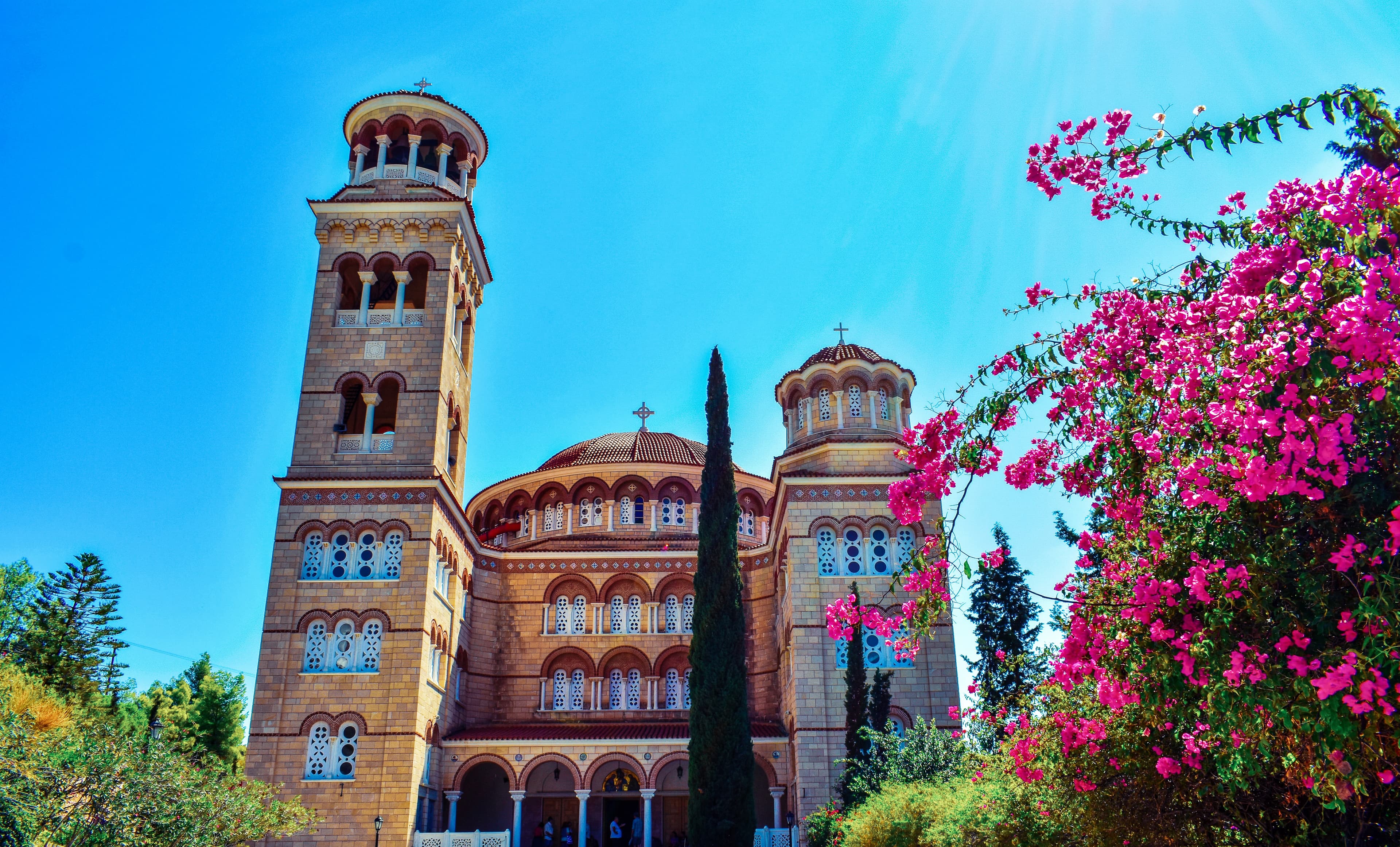 Easter in Athens: ‘Key’ spots of landmark Orthodox Churches